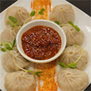 Steamed Chicken Momos (8 Pieces)