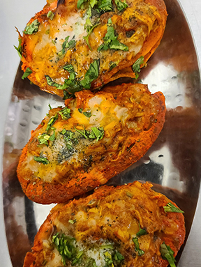 Aloo Tikki Chaat